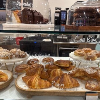 Fox Den Pastries