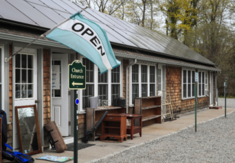 Angels Treasure Cover